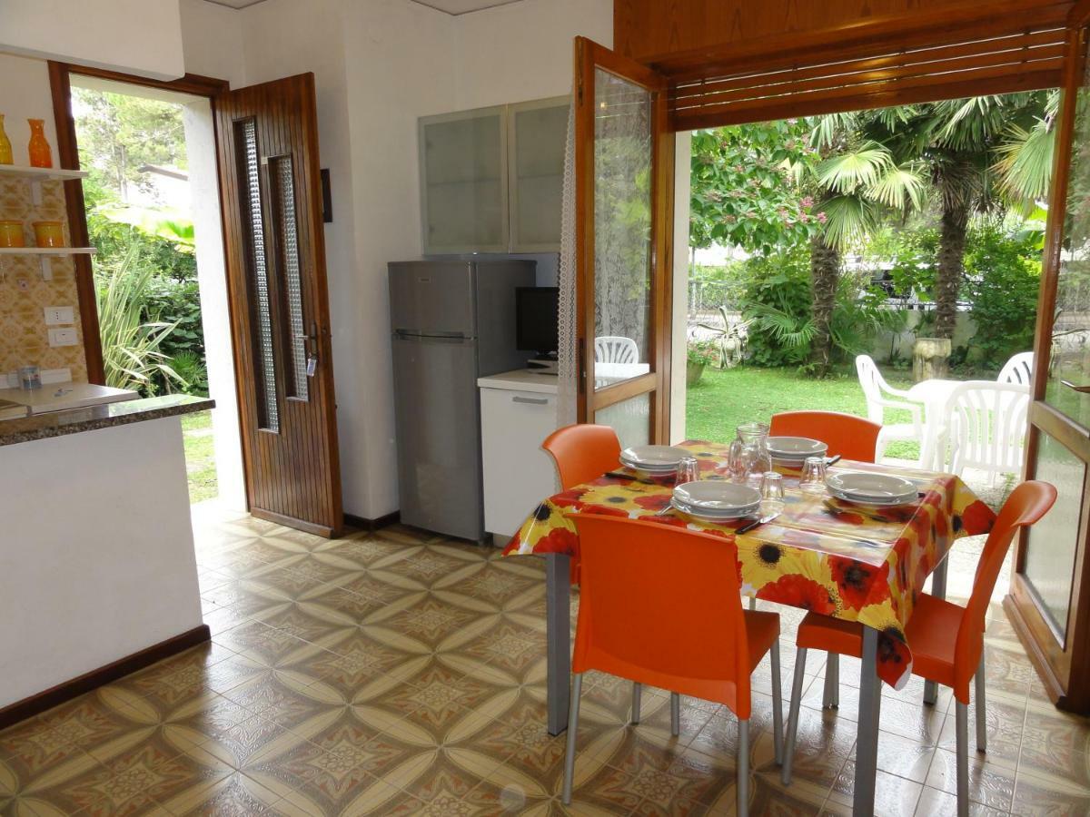 Villa Galasso Bibione Esterno foto