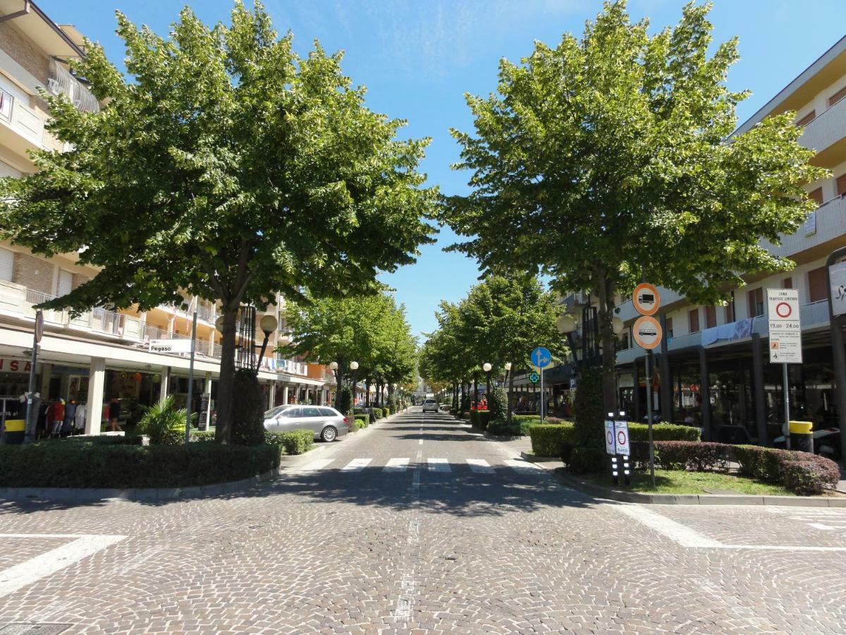 Villa Galasso Bibione Esterno foto